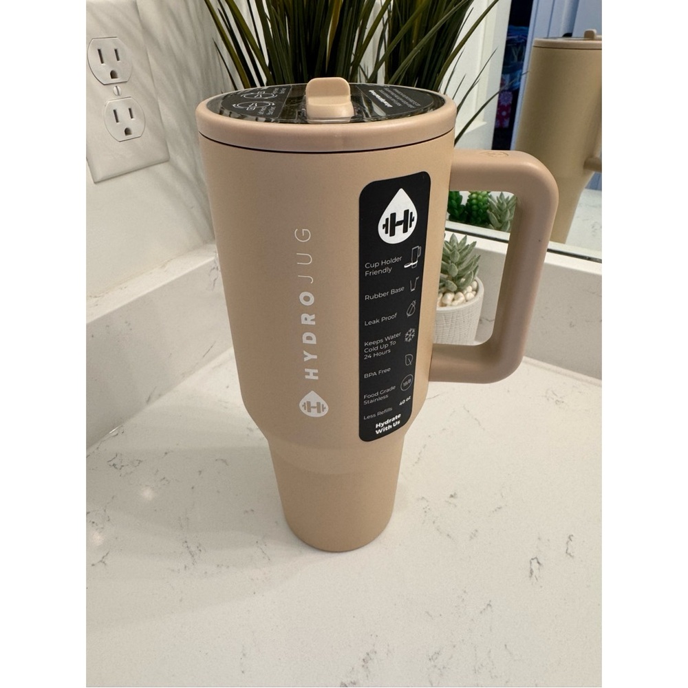 HydroJug 40oz Tan Traveler Tumbler with Handle - Picture 2 of 4